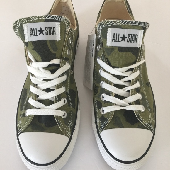 olive color converse
